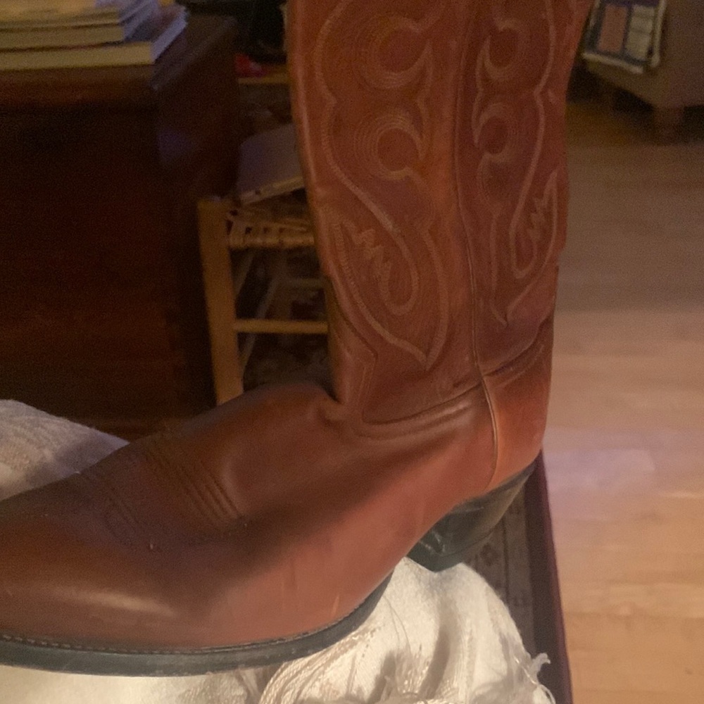 Very soft excellent condition Tony Lama leather Western boots 12D little wear - Picture 3 of 16